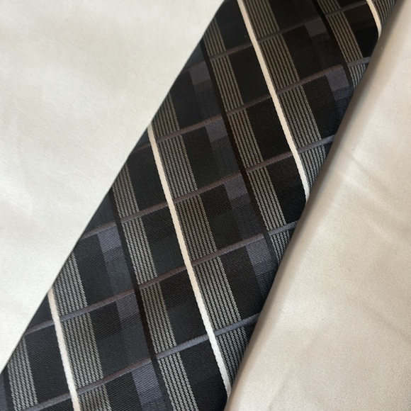 Two Used Neck Ties - Picture 2 of 4